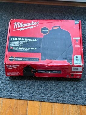 Milwaukee M12 Toughshell Heated Jacket - Black M NWT battery charger